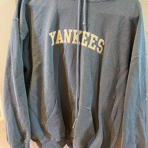 Yankees sweatshirt xl